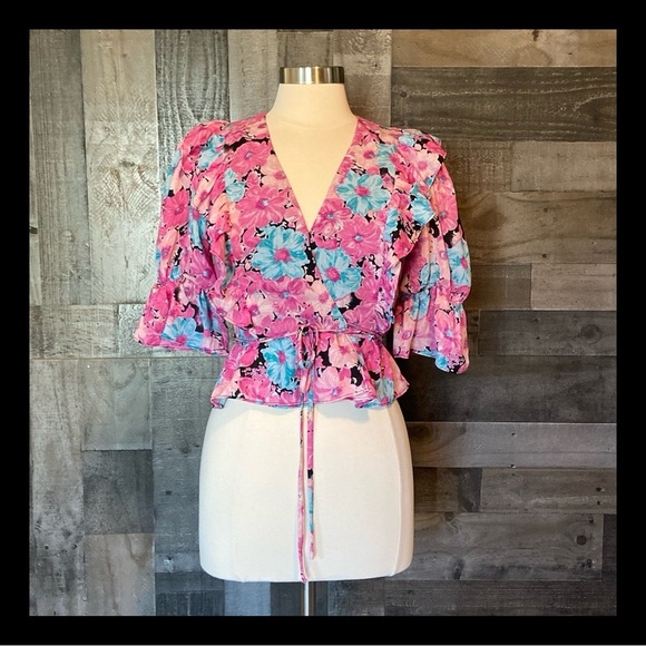 NWT! WAYF wrap top XSmall pastel floral ruffle Barbie hyper feminine resortwear - Picture 1 of 13